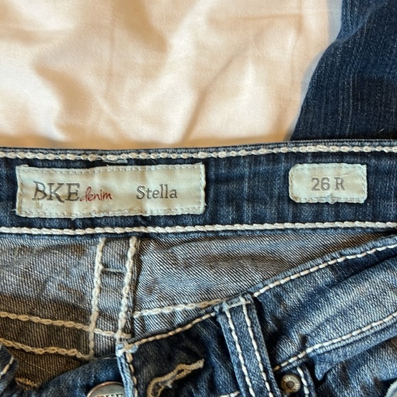 BKE Stella - Picture 3 of 3